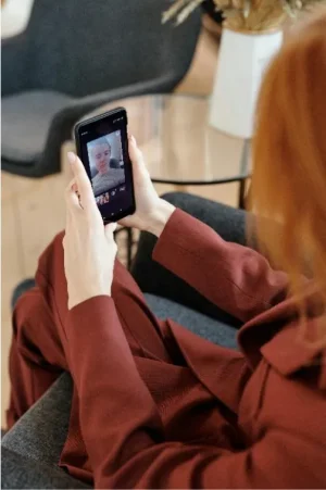 image of person verifying their identity-for online notarization